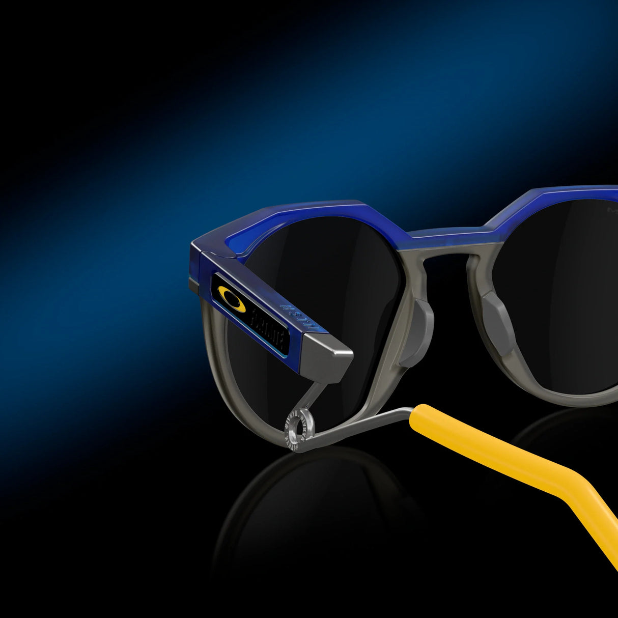 OAKLEY sunglasses HSTN Metal trans crystal blue w/prizm black