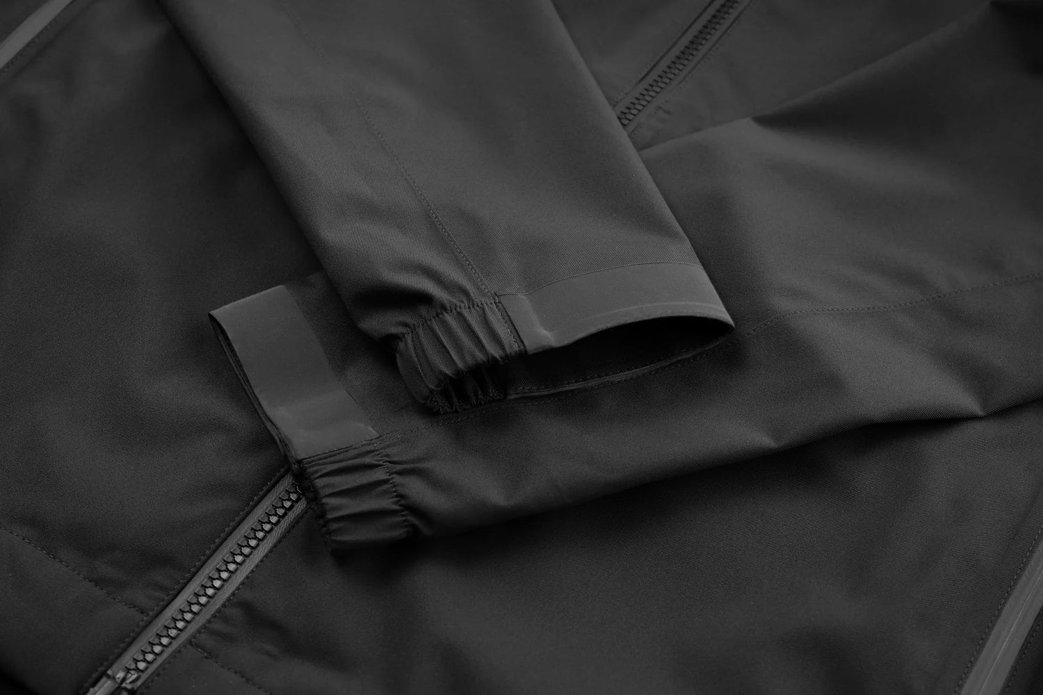 Chrome Industries Strm Salute Commute Men's Jacket - Simple Bike Store