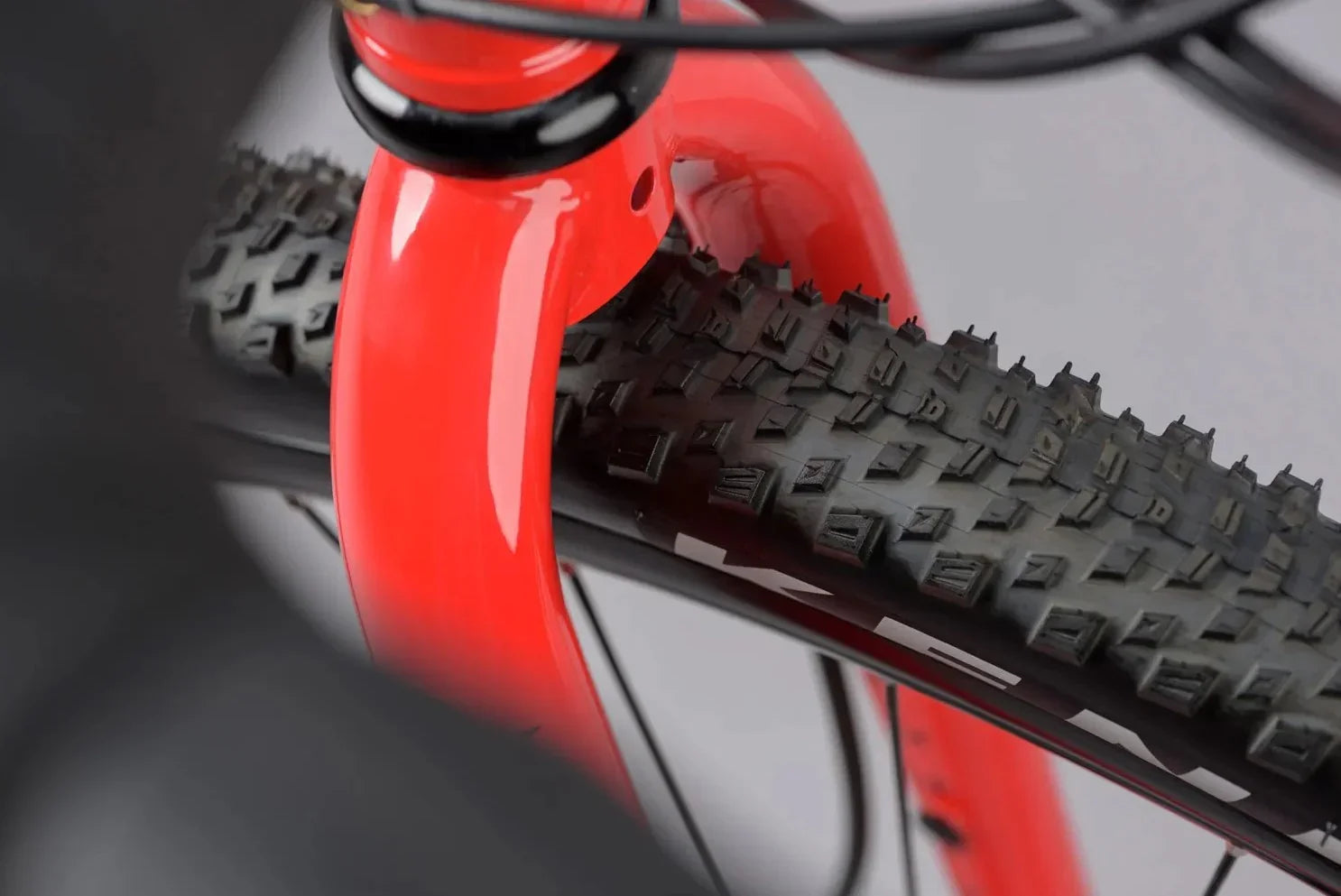 Genesis Croix De Fer 20 - Red - Simple Bike Store