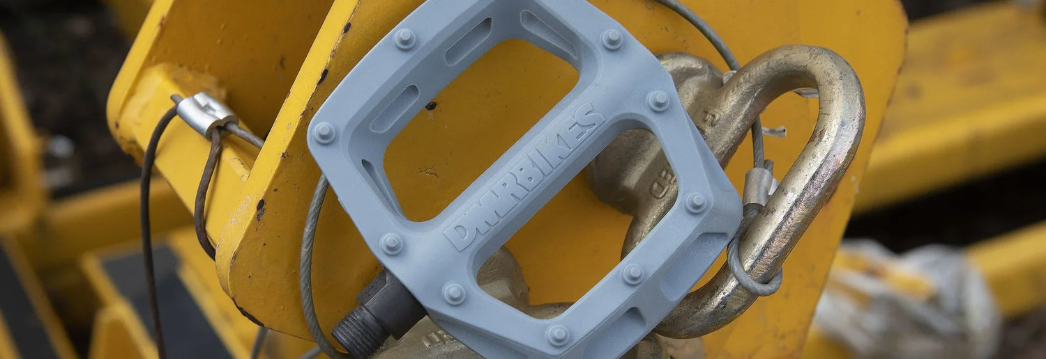 DMR V6 Pedals - Simple Bike Store