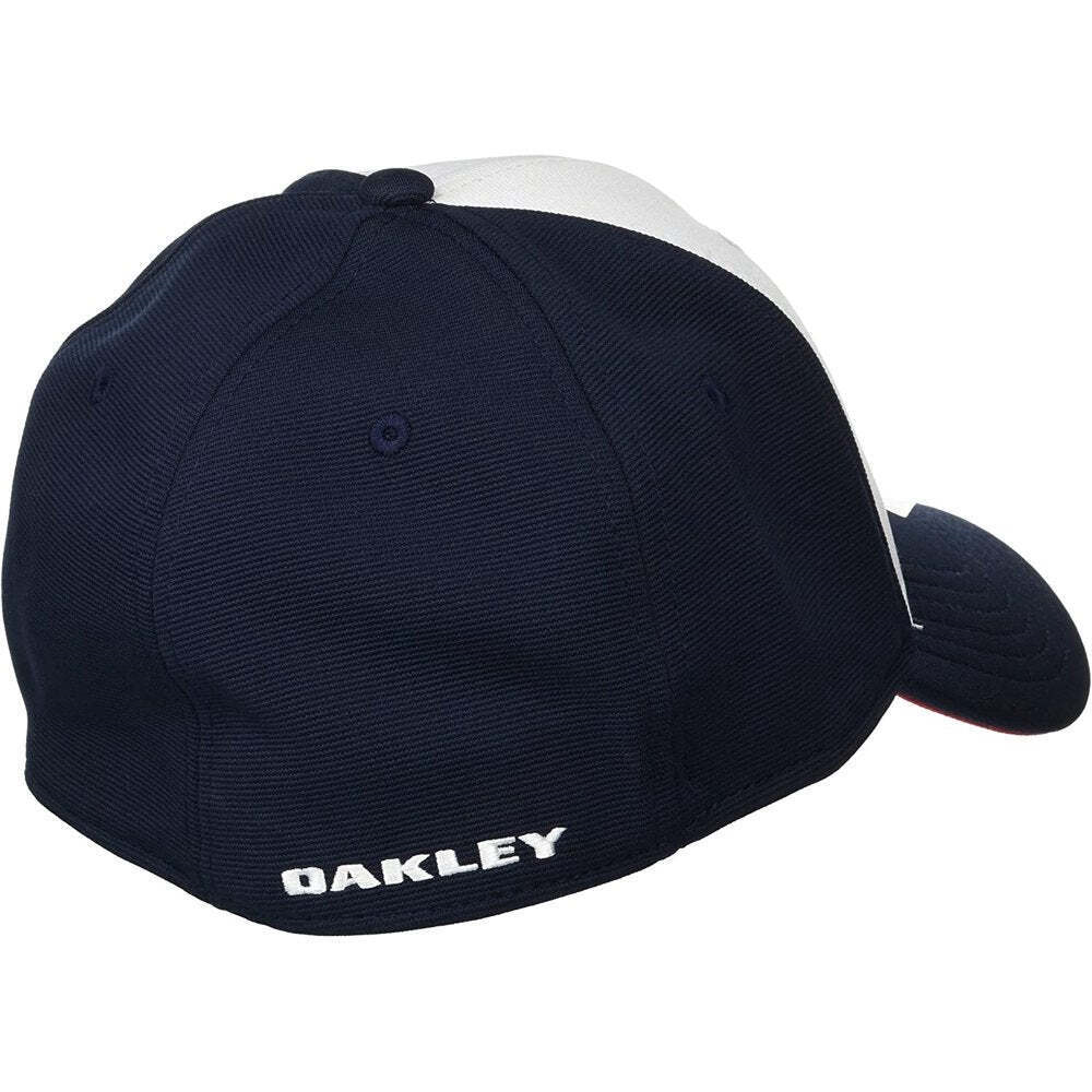 oakley-cepure-multicam-110-black-white-