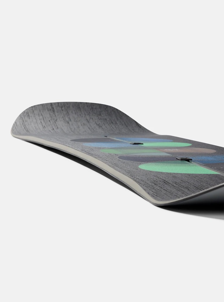 burton-board-custom-wide-graphic-black-green-blue