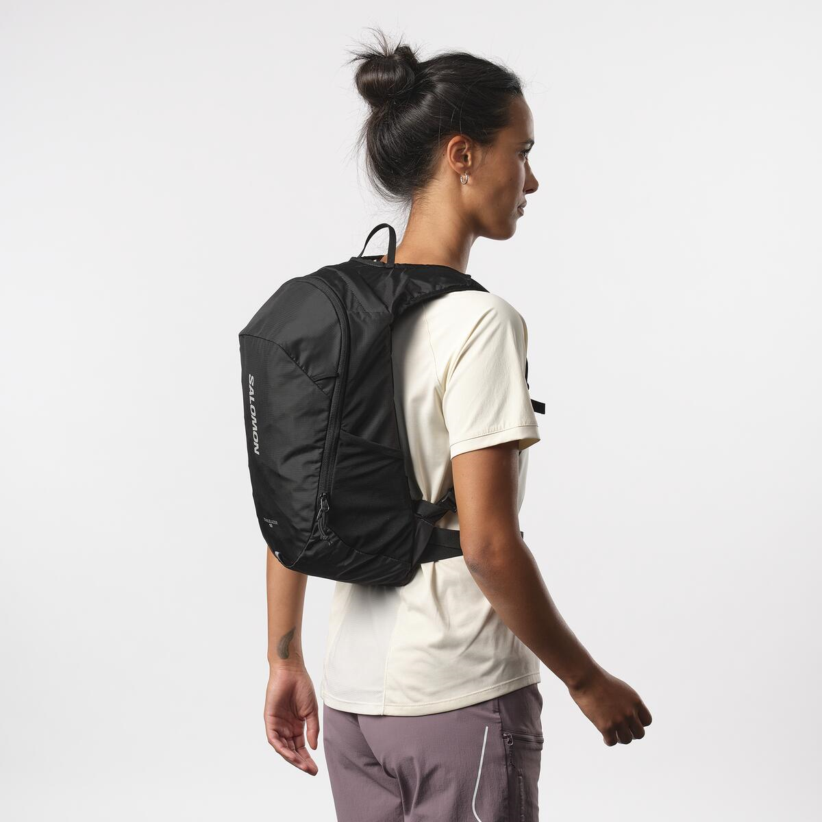 salomon-soma-muguras-aerotrek-50-black