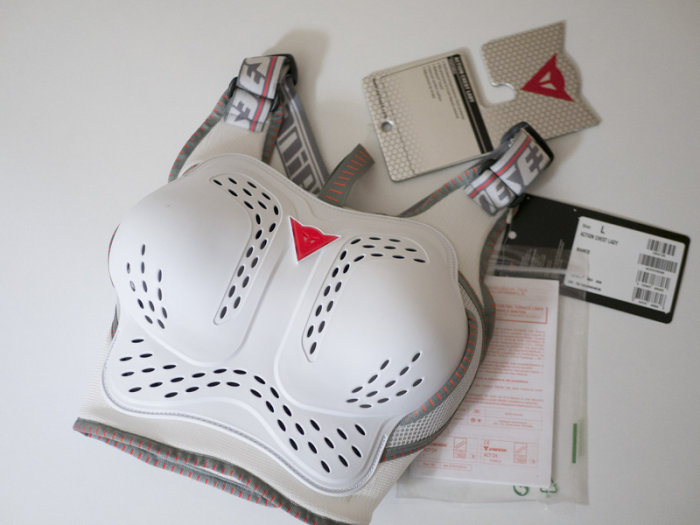 dainese-guard-action-chest-lady-white-m