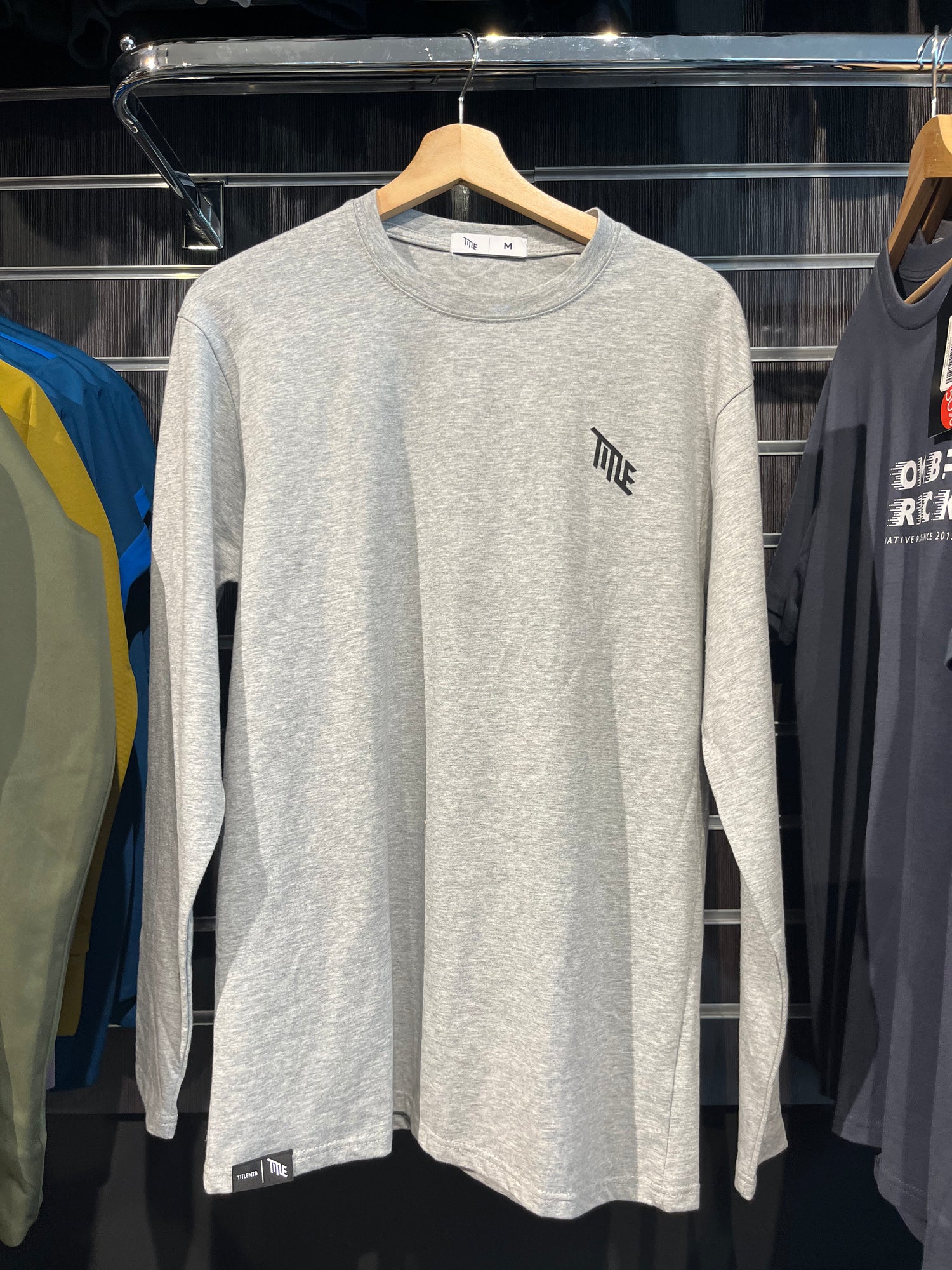 Title MTB Sweater M