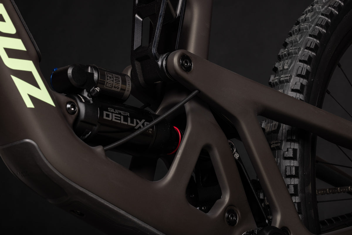 Santa Cruz Nomad CC MX Deore - 2027