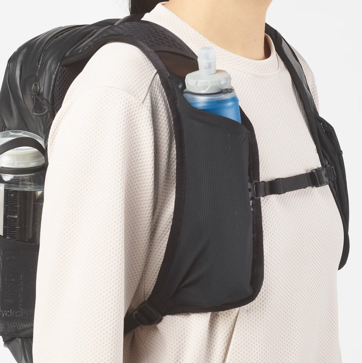 SALOMON backpack XT 15 OG black