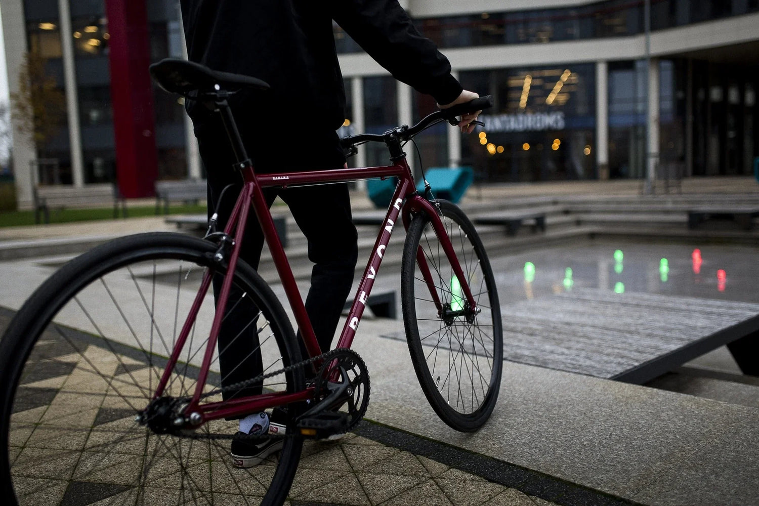 Beyond Cycles Viking Red - Simple Bike Store
