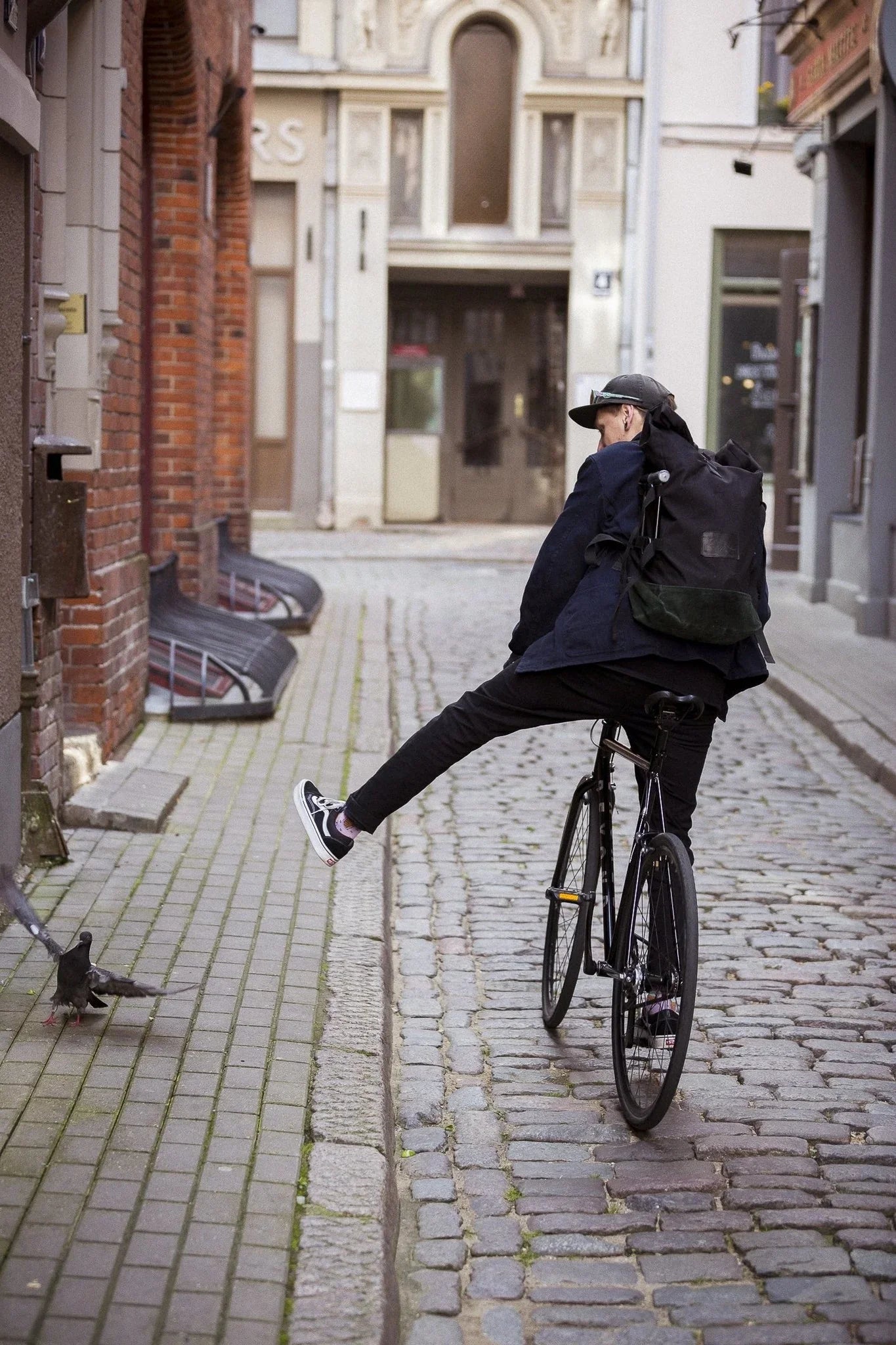 Beyond Cycles Viking Black - Simple Bike Store