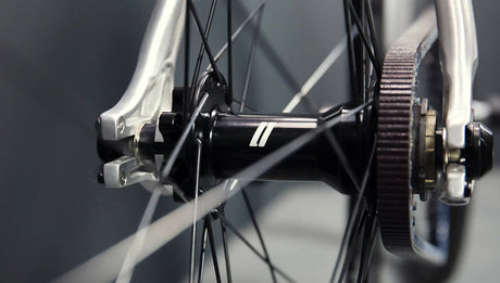 Schindelhauer Viktor - Simple Bike Store