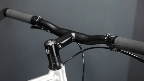Schindelhauer Viktor - Simple Bike Store