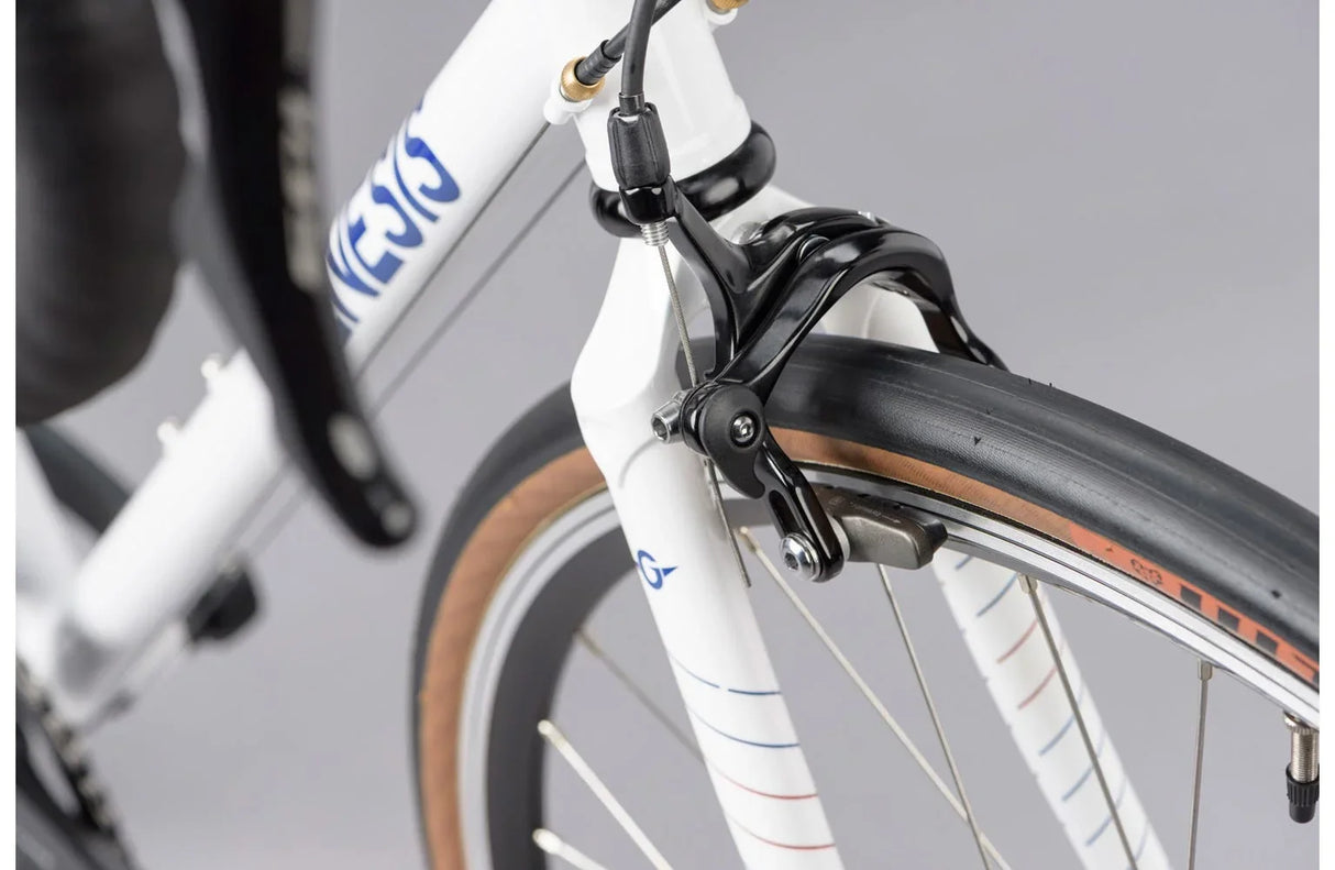 Genesis Equilibrium - Simple Bike Store