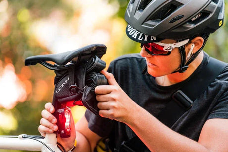Lezyne Saddle Bag Caddy Medium Kit - Simple Bike Store