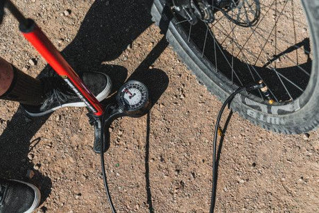 Lezyne Floor Pump Gravel Sport Drive - Simple Bike Store