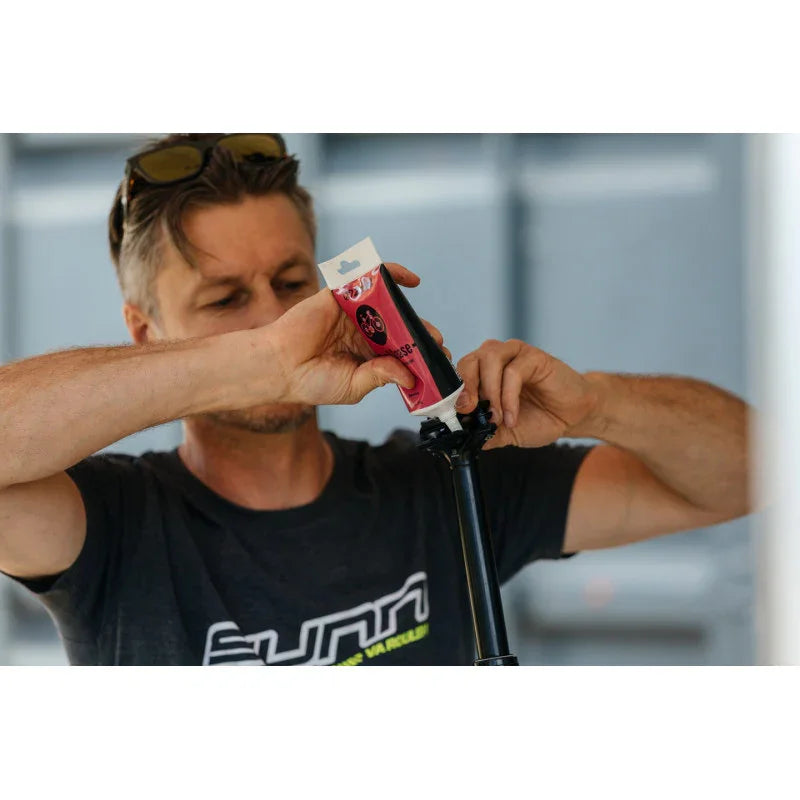 Zefal Pro II Grease Waterproof 150ml - Simple Bike Store