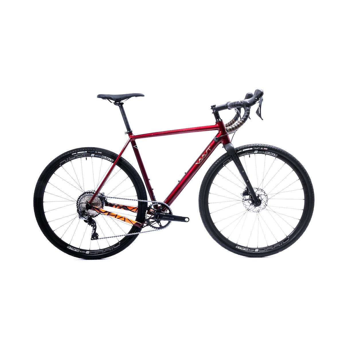 Vaast A/1 700C GRX, GLOSS BERRY RED