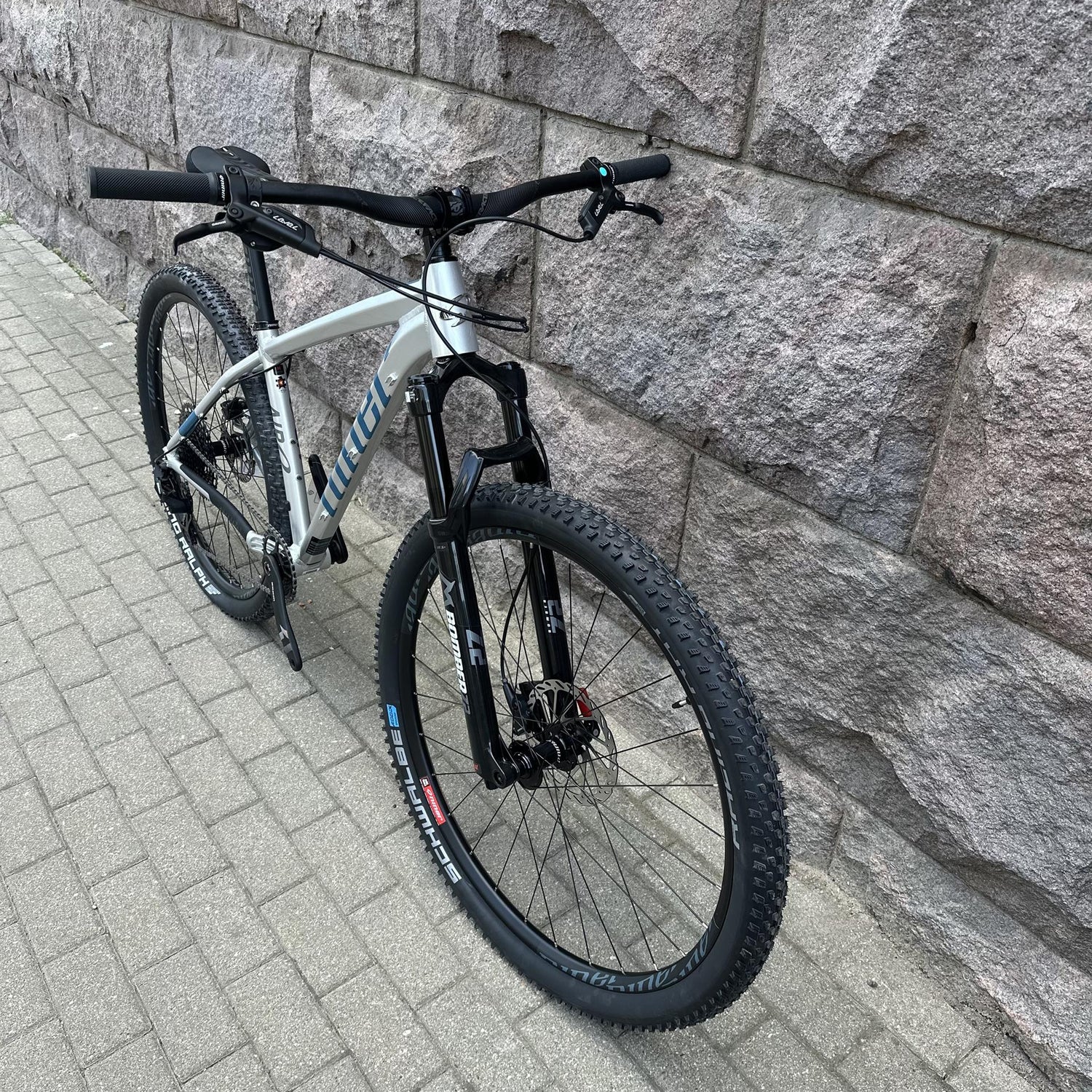 Niner Air Silver Baja Blue 2-Star Size LG