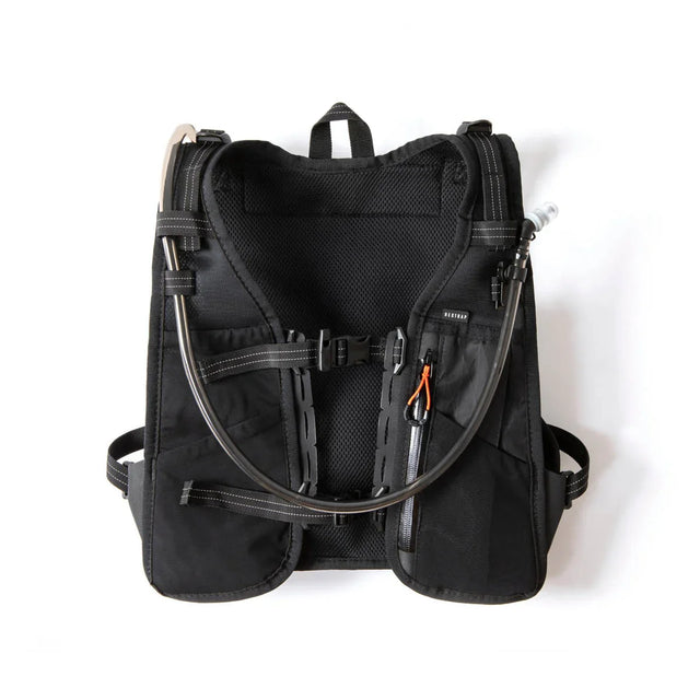 Restrap Hydration Vest - Simple Bike Store