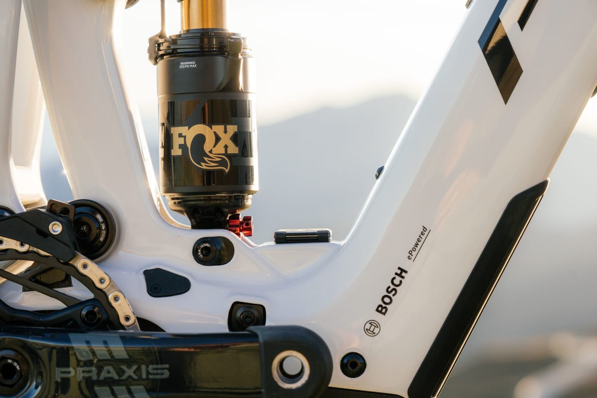 Shuttle LT Pro X0 Eagle Transmission - 2027