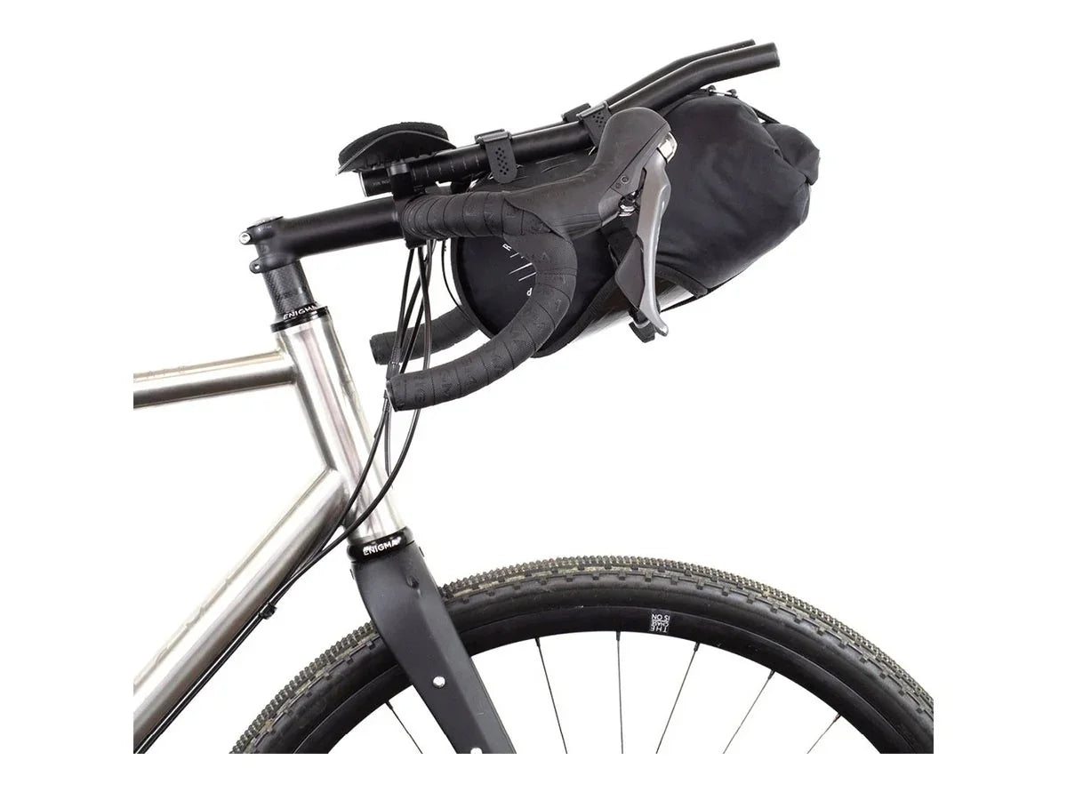 restrap lenkertasche montage Restrap Race Aero Lenkertasche – Simple Bike Store