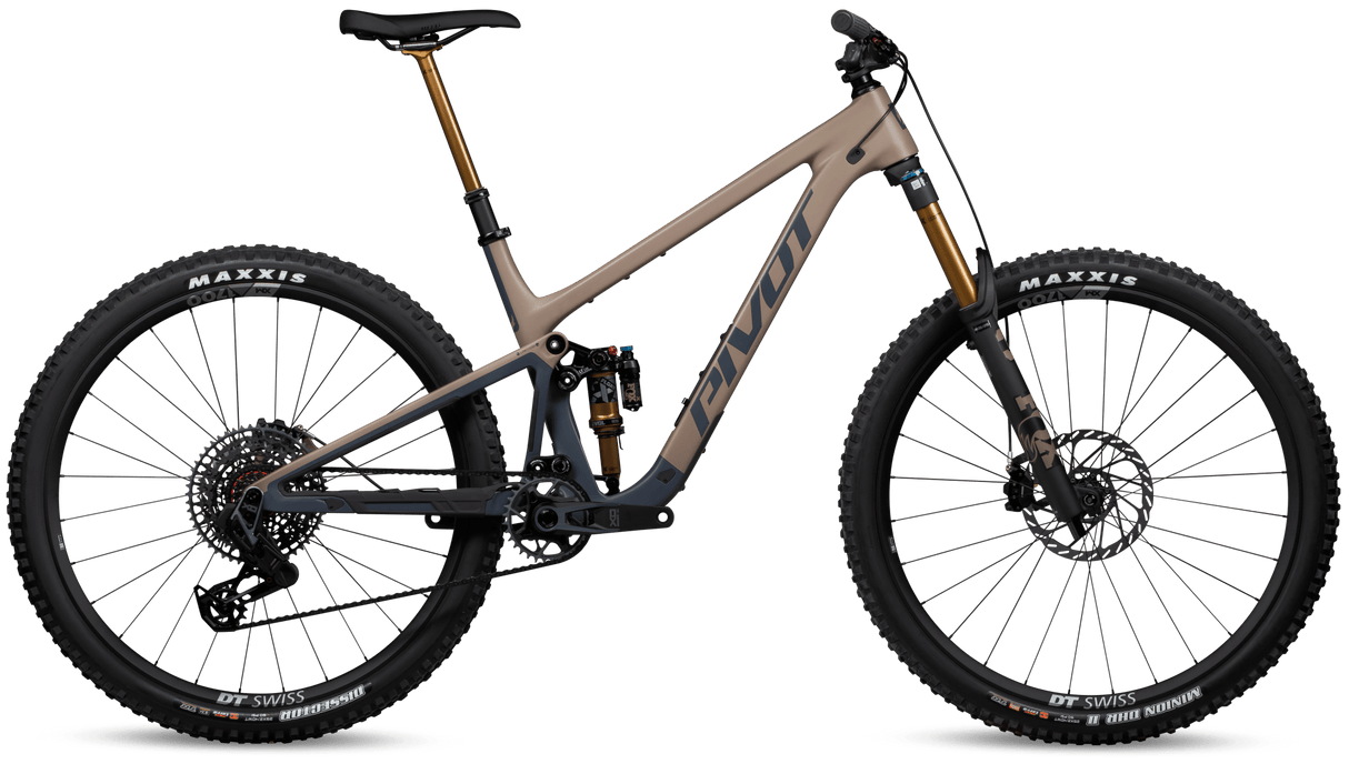 Pivot Trailcat LT Expert XT Di2