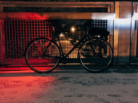 Knog Blinder MOB Light Rear - Simple Bike Store