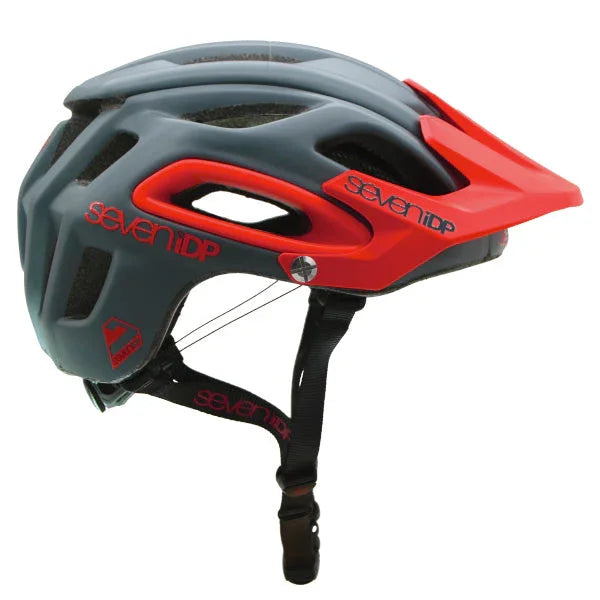 7IDP M2 Helmet - Simple Bike Store