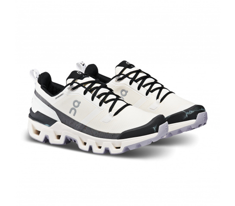 on-apavi-cloudwander-waterproof-w-white-black