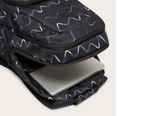 oakley-soma-muguras-primer-rc-laptop-vanish-lines-black