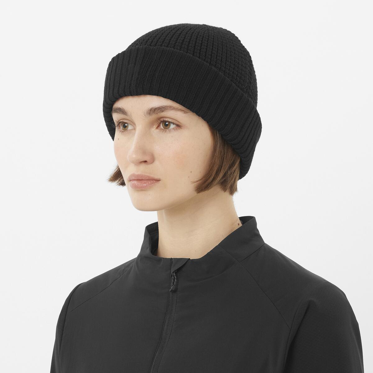 salomon-cepure-docker-beanie-deep-black