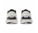 on-apavi-cloud-x3-white-black