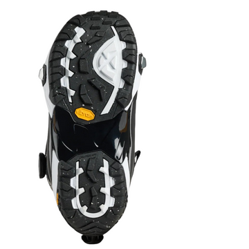 burton-zabaki-highshot-x-step-on-black