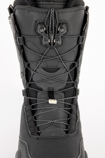 nitro-boots-cave-tls-stepon-black-sand