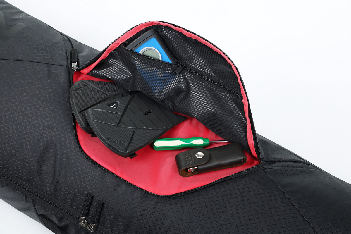 nitro-soma-dela-cargo-159-phantom-black