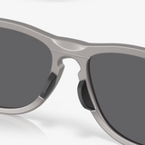 OAKLEY sunglasses Frogskins Range titanium w/prizm black polar