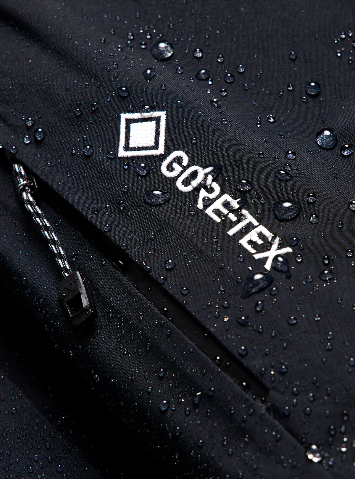 BURTON jacket M AK Gore Cyclic JKT true black