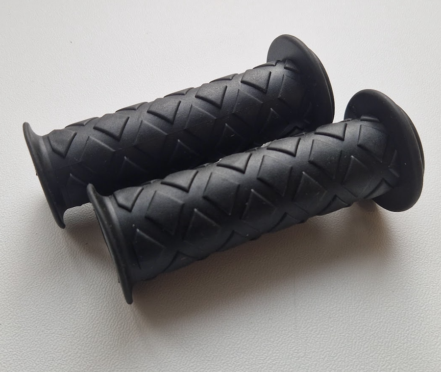 Bungi Bungi Lite 12 Grips Black