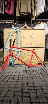 Kyoot Itty Bitty Frame & Fork Set - Red