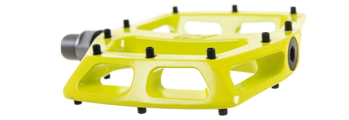 DMR V12 Pedals - Simple Bike Store