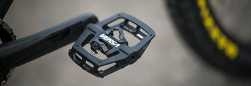 DMR Versa Pedals - Simple Bike Store