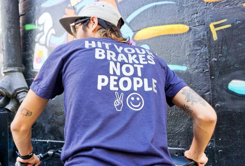 Road Runner Bags Reflective Short Sleeve T-Shirt - Simple Bike Store