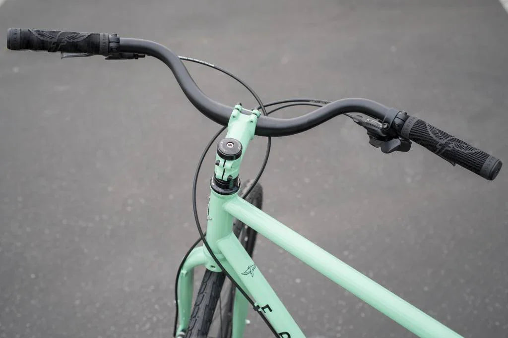 Fairdale Weekender Archer Black - Simple Bike Store
