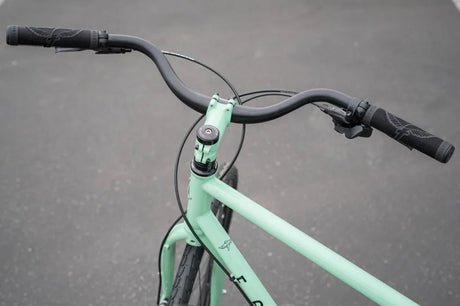 Fairdale Weekender Archer Black - Simple Bike Store