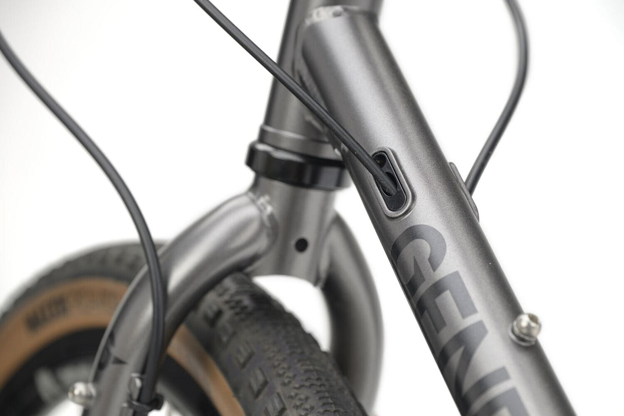 Genesis Croix De Fer 20 Flat Bar - 2026