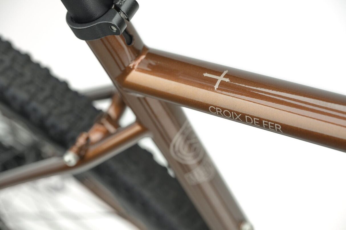 Genesis Croix De Fer 10 - 2026