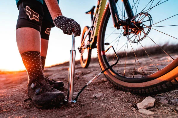 Lezyne Mini CNC Micro Floor Driver HVG - Simple Bike Store