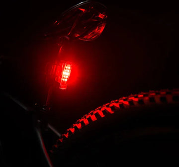 Lezyne Strip Drive Rear 300+ - Simple Bike Store
