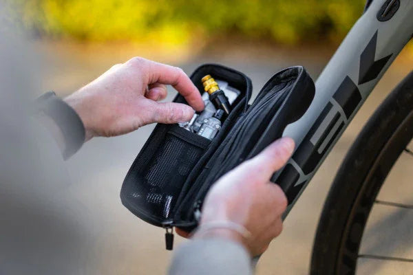 Lezyne Flow Werkzeugtasche Pro – Simple Bike Store