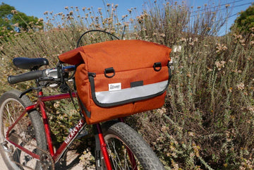Road Runner Bags Middle Earth Jammer Handlebar Bag - Simple Bike Store