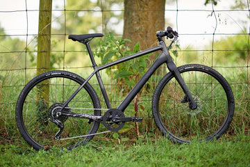 Vaast U/1 STREET 650B, MATTE BLACK